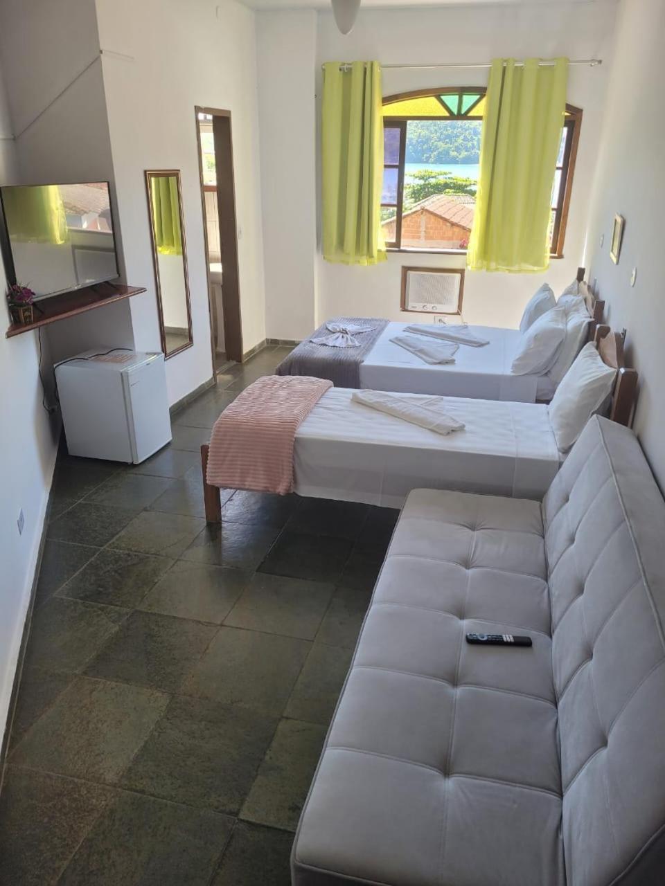 Beach House Параті Екстер'єр фото