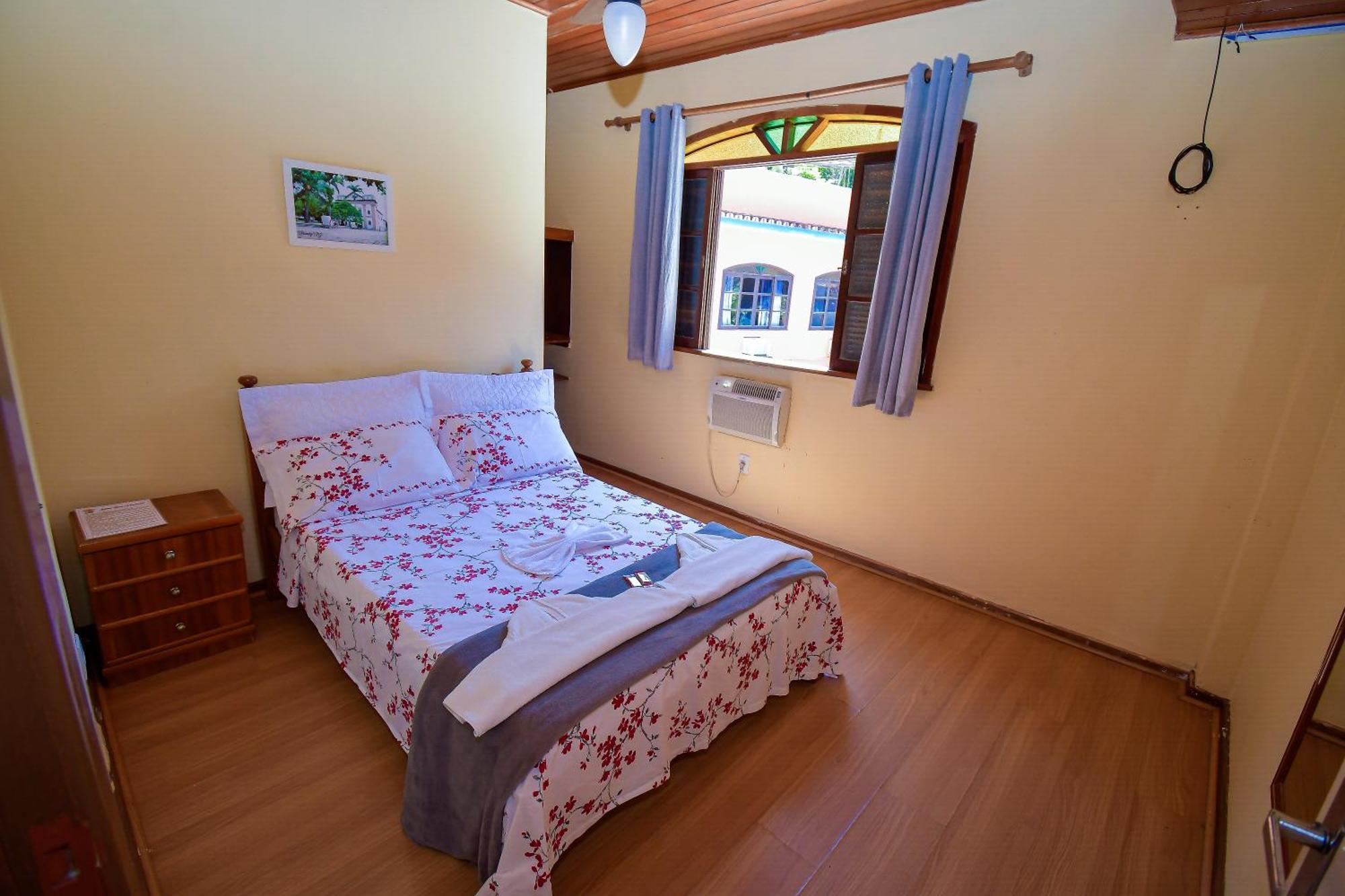 Beach House Параті Екстер'єр фото